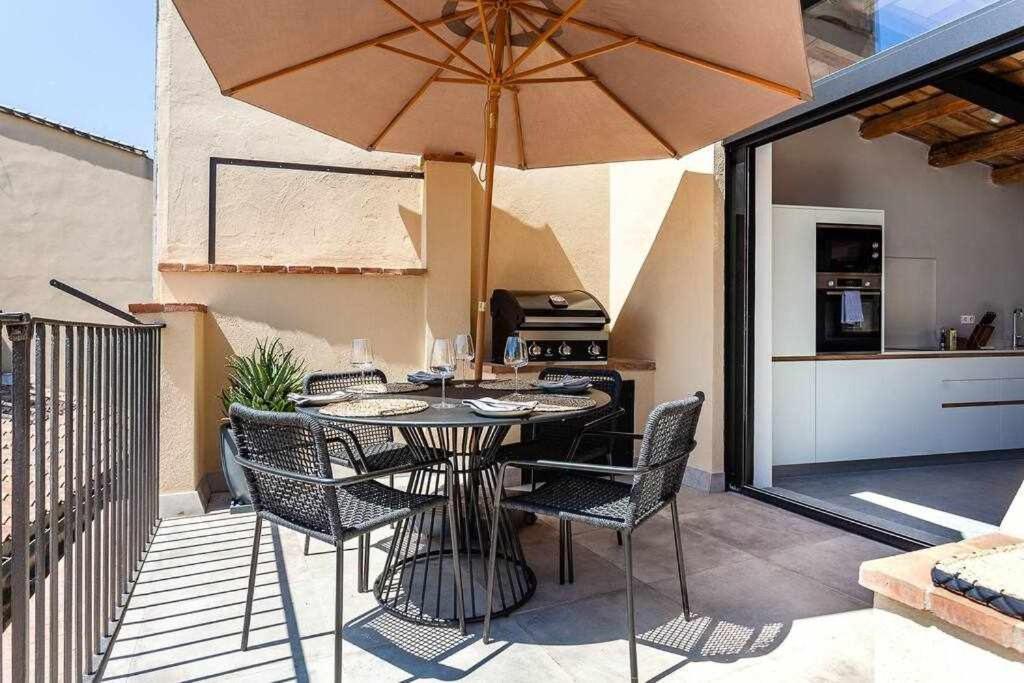 Velo Vern 3 Luxury Penthouse W Views Of City Wall Gérone Extérieur photo