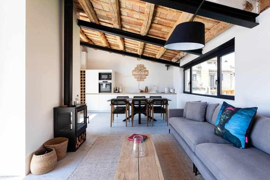Velo Vern 3 Luxury Penthouse W Views Of City Wall Gérone Extérieur photo