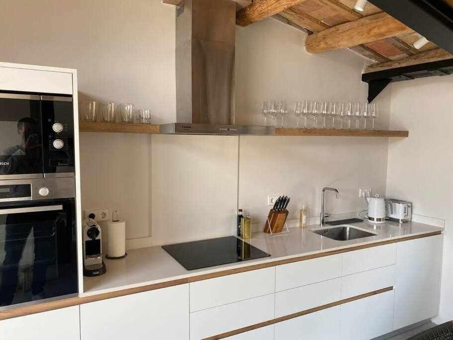 Velo Vern 3 Luxury Penthouse W Views Of City Wall Gérone Extérieur photo